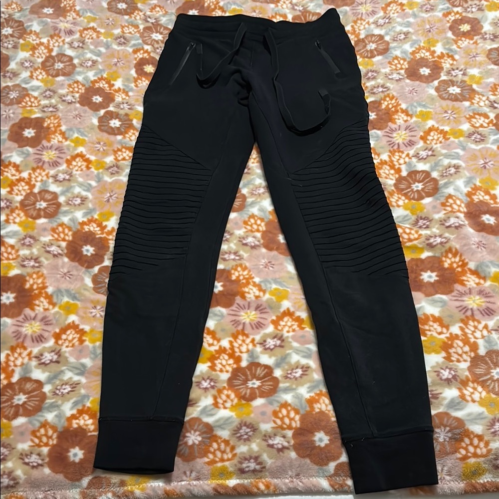 ALO Motto Joggers